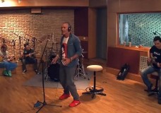 Μες τα δύο της μάτια - Στέλιος Ρόκκος (Official Studio Clip)