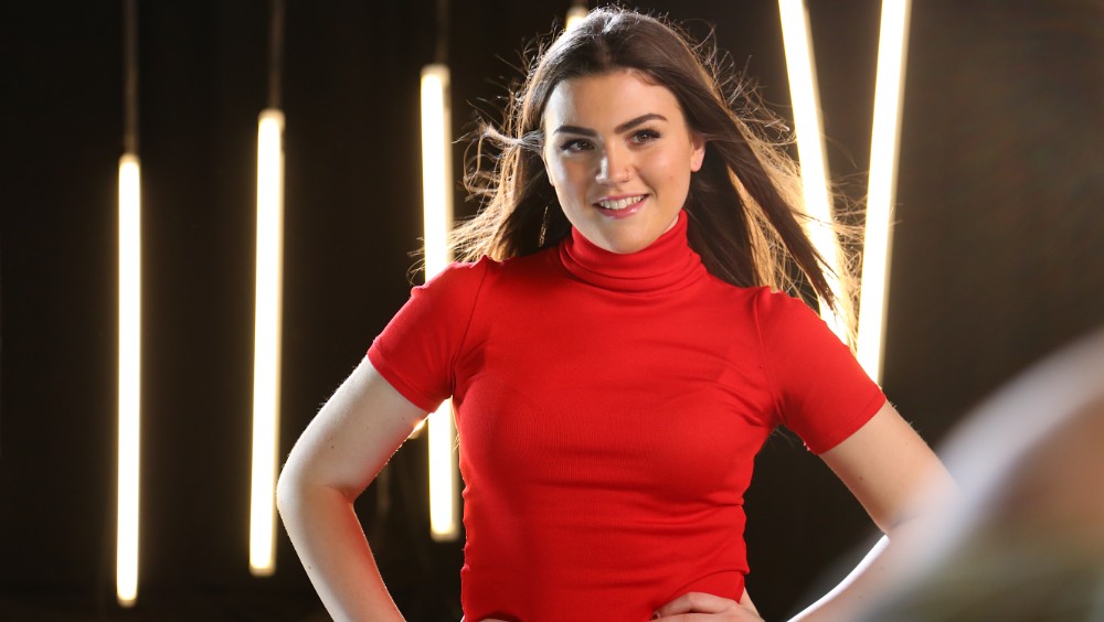 Η 17χρονη Ελληνίδα που διαγωνίζεται στον Νορβηγικό Τελικό της Eurovision!