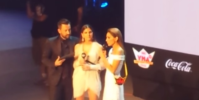 Δέσποινα Βανδή στα MAD VMA: "Οφείλουμε να συνεχίσουμε να ζούμε"