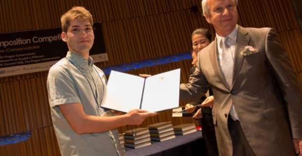 Φοιτητής του Αριστοτελείου Πανεπιστημίου Θεσσαλονίκης κέρδισε το πρώτο βραβείο σε παγκόσμιο διαγωνισμό σύνθεσης