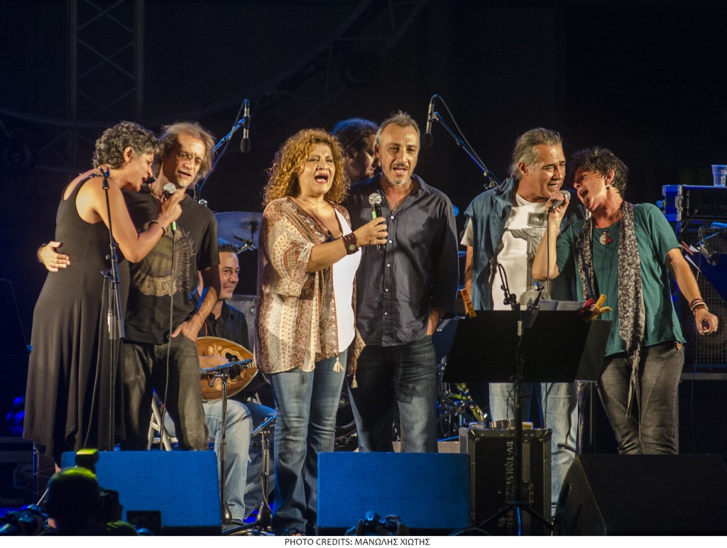 Όλα όσα έγιναν στη μαγική συναυλία της Φωτεινής Βελεσιώτου στην Τεχνόπολη (φωτογραφίες & βίντεο)