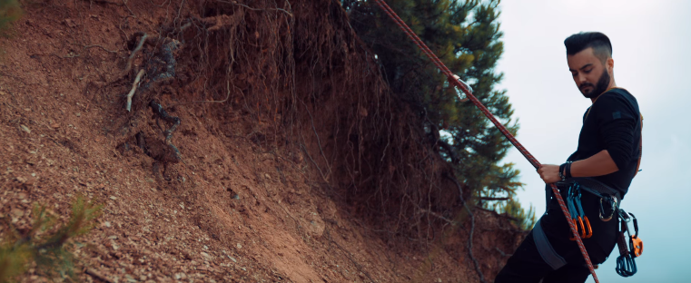 "Στα όριά μου" - Δείτε το νέο βίντεο κλιπ του Βασίλη Άνη