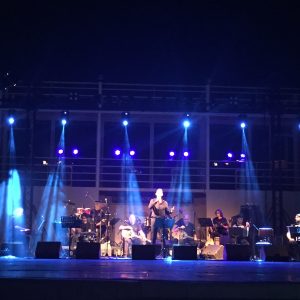 Γεράσιμος Ανδρεάτος: Δείτε όλα όσα έγιναν στην συναυλία του στο Βεάκειο Θέατρο Πειραιά (φωτογραφίες)