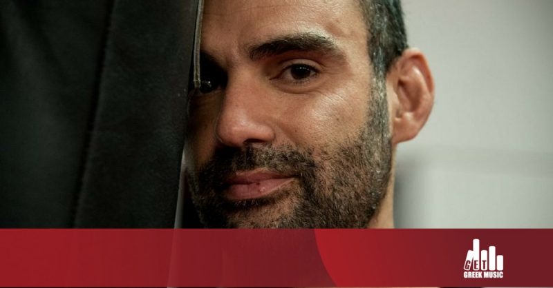 Ποιον τραγουδιστή συνάντησε ο Λάμπρος Χούτος