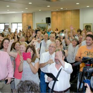 Η Βράβευση του Τόλη Βοσκόπουλου