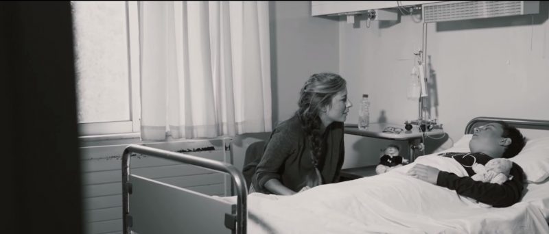 Γιάννης Πλούταρχος - Κάθε στιγμή μετράει